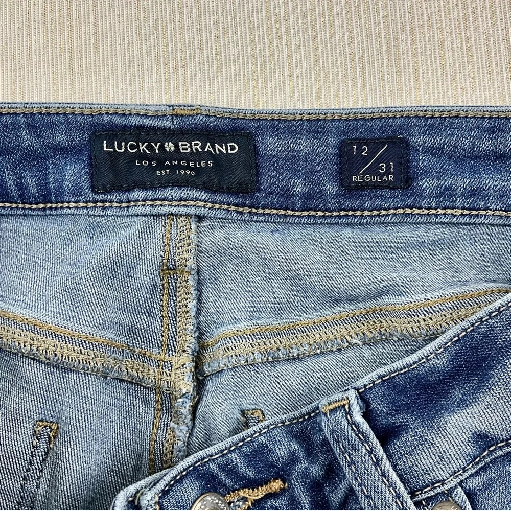 Lucky Brand Jeans Low Rise: 9” Skinny Lolita Jeans Size 12/31R - Picture 9 of 16